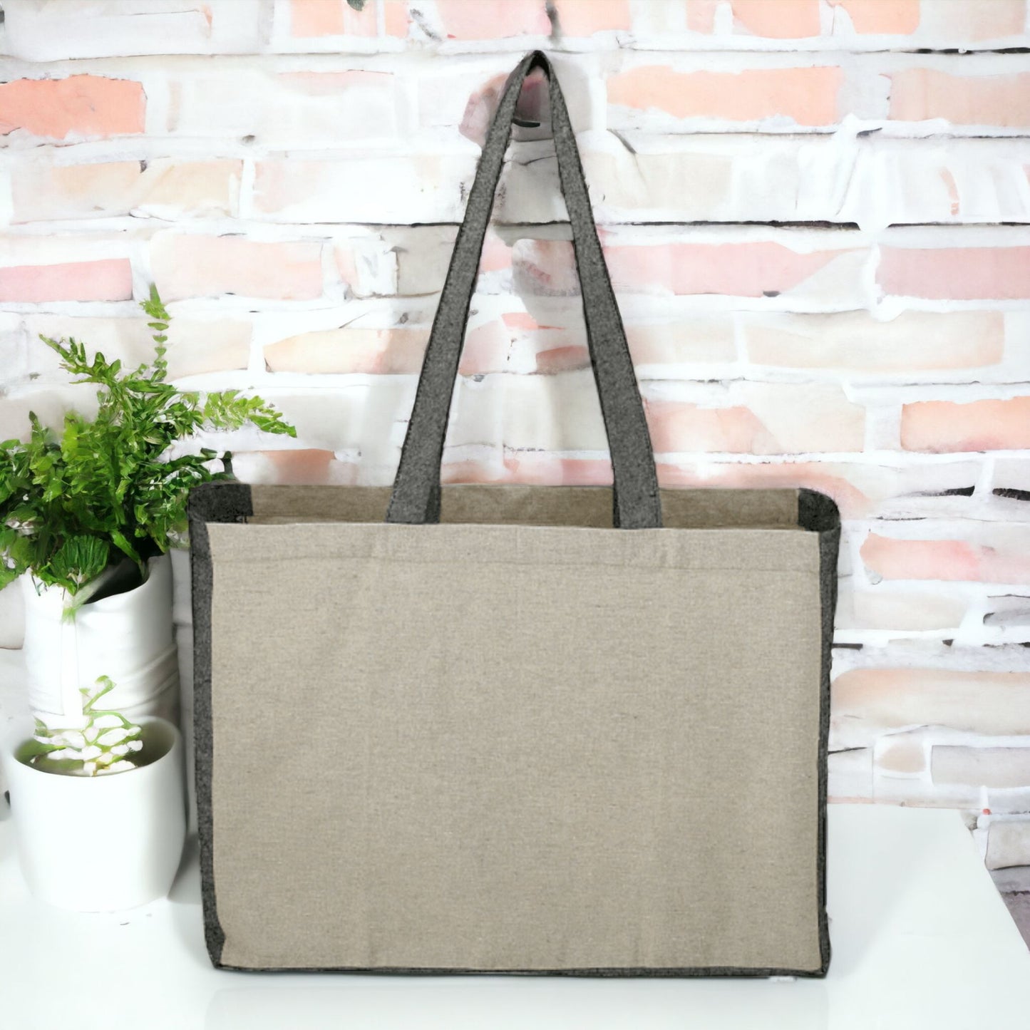 Contrast Side Tote Bag