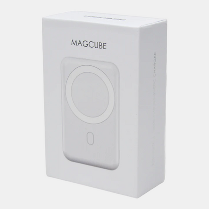 MAG CUBE 10,000 MAH with Magnetic Snap On