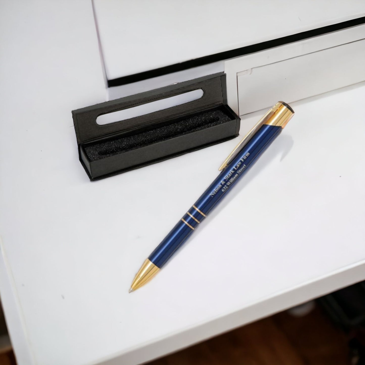 Gold Delane Pen with Gift Box